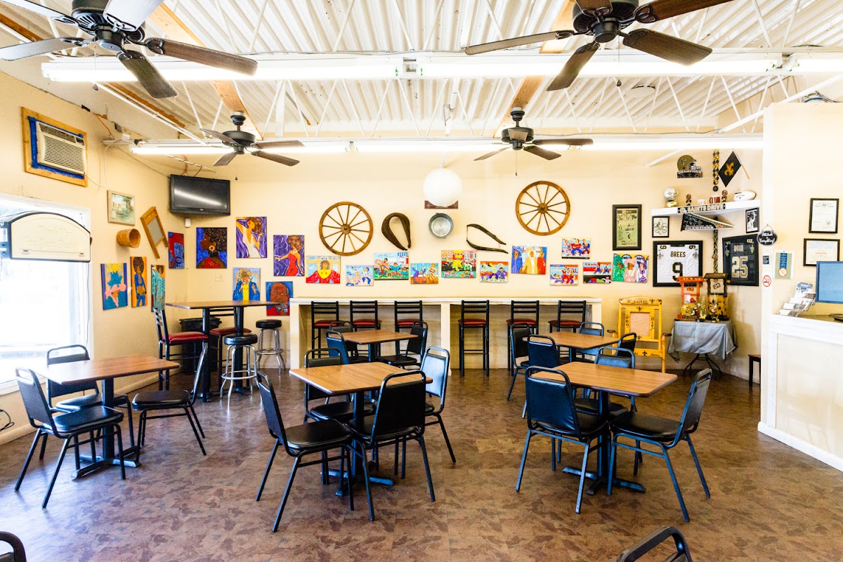 M & J Soulfood Restaurant